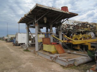 IRI/CABOT 17’H Telescoping Substructure