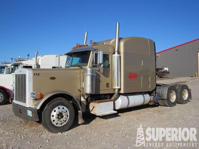2007 PETE 379 Vac Truck w/ Sleeper – YD1