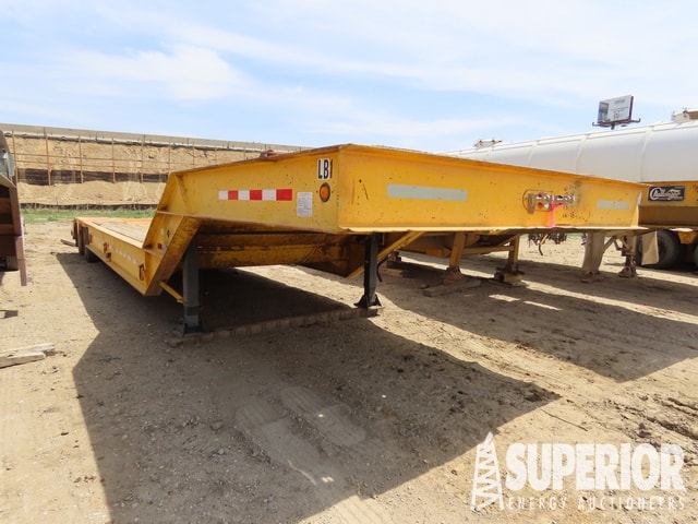 LOAD KING 25-Ton T/A Equipment Trailer - YD2