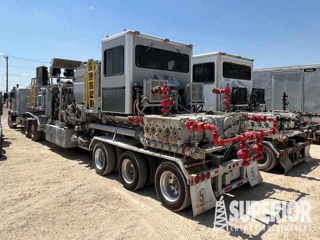 SPM 1000HP Quintuplex Double Pumpers w/ Mixing-Tanks – YD1