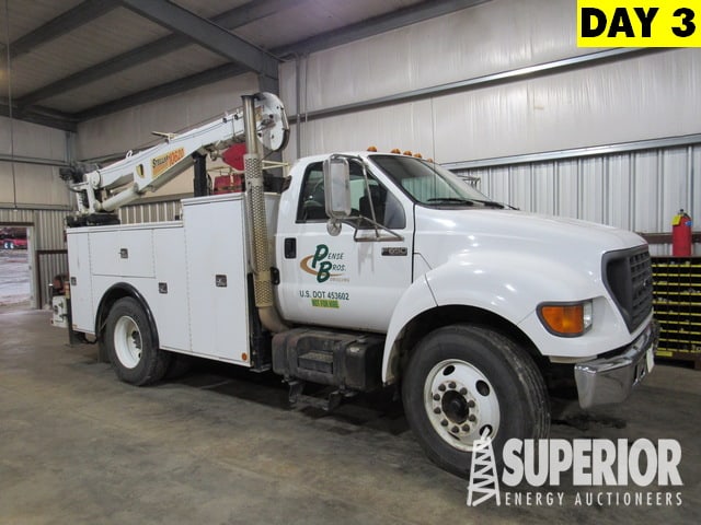 FORD F-650 Service Truck, NICE! – DY3 YD4