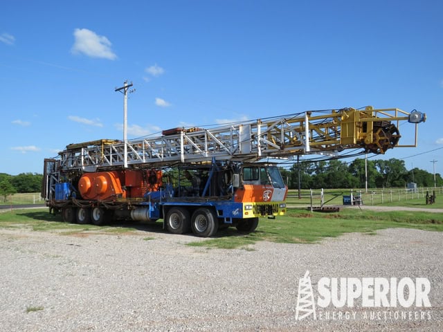 2013 SERVICE KING SK575 Well Service Rig-YD8