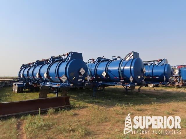 WORLEY 5,000-Gal Transport Trailers-YD5