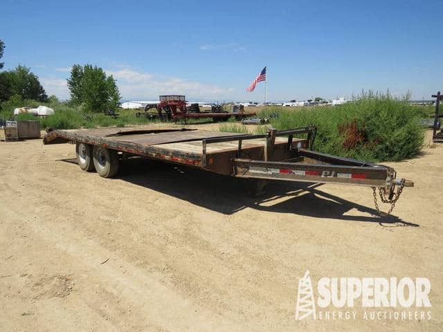 2013 PF TRAILERS 17'L Dovetail Equipment Trailer w/ Dovetail