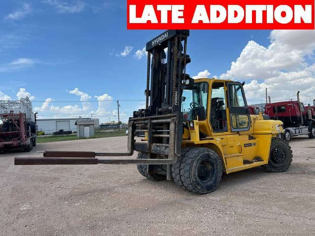 HYUNDAI 160D-7E 35,000# Forklift-YD5
