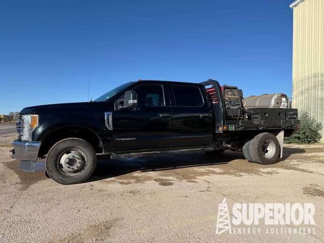 2017 FORD F-350 Flatbed Service Truck w/ Welder & Air Compressor